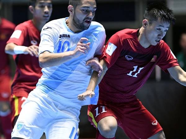 Nắm vững tì đè trong bóng đá là gì để thi đấu hiệu quả